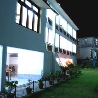 Hotel Maya Regency Bhīm Tāl Εξωτερικό φωτογραφία